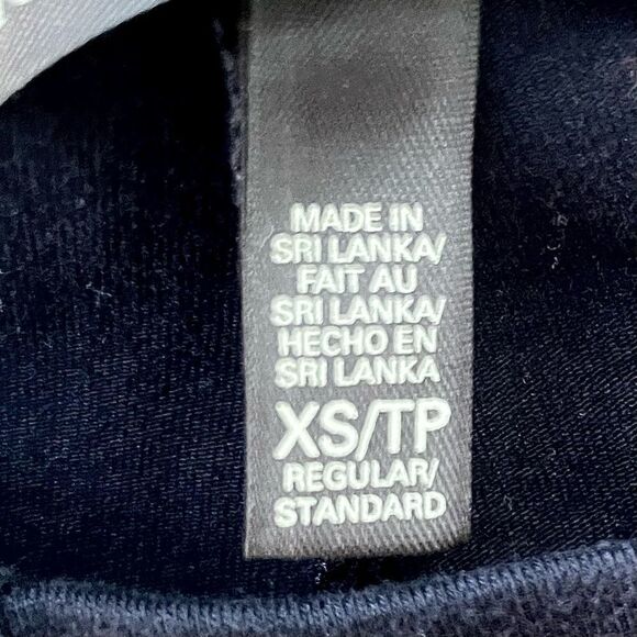 Victoria’s Secret Basic Navy Leggings - Picture 6 of 8